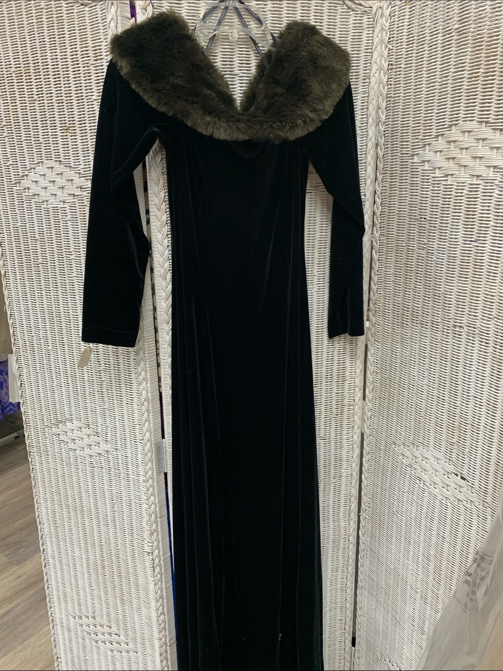 Cachet Black Velvet Long Sleeve Gown with Faux Fur Shawl Collar